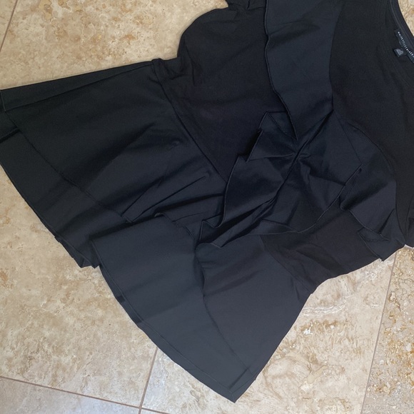 BHWM BLACK Woven Top . Size M Black - Picture 4 of 5